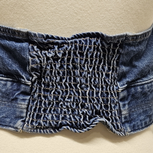 Levi's Daisy Denim Halter Top Size Large Festival Coachella Coquette - Picture 8 of 16